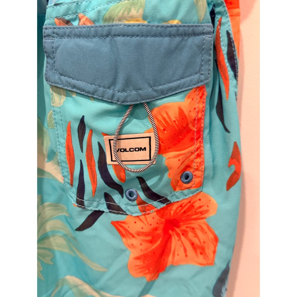 Volcom Boys Teal Orange Hibiscus Floral Board Shorts Swim Trunks Size S 8 10 - Picture 5 of 8